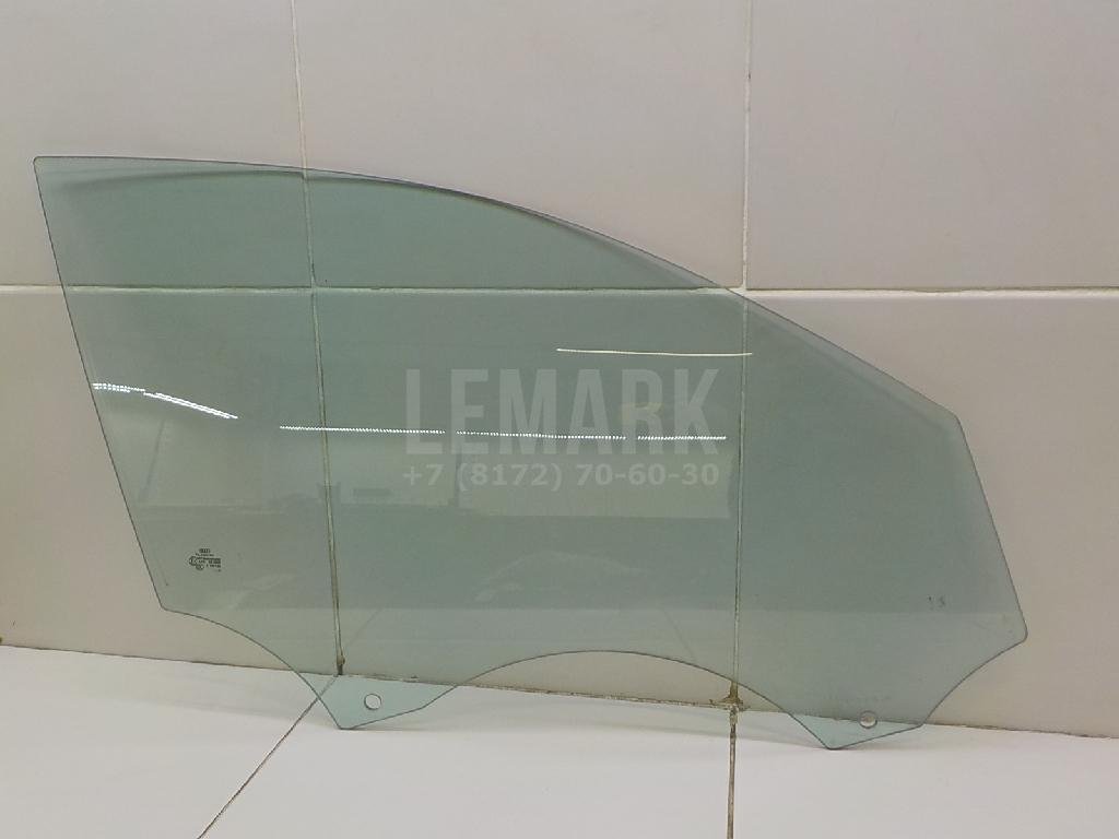 Стекло двери передней правой