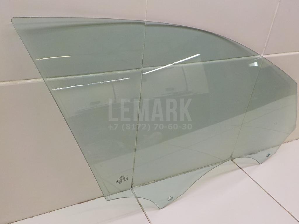 Стекло двери передней правой