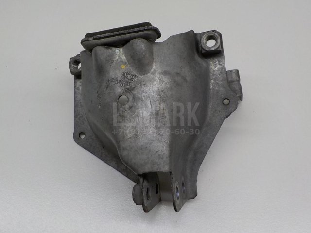 Кронштейн КПП левый