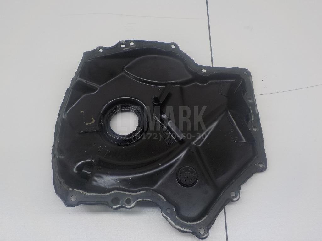 Крышка двигателя передняя