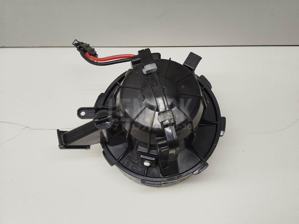 Моторчик отопителя