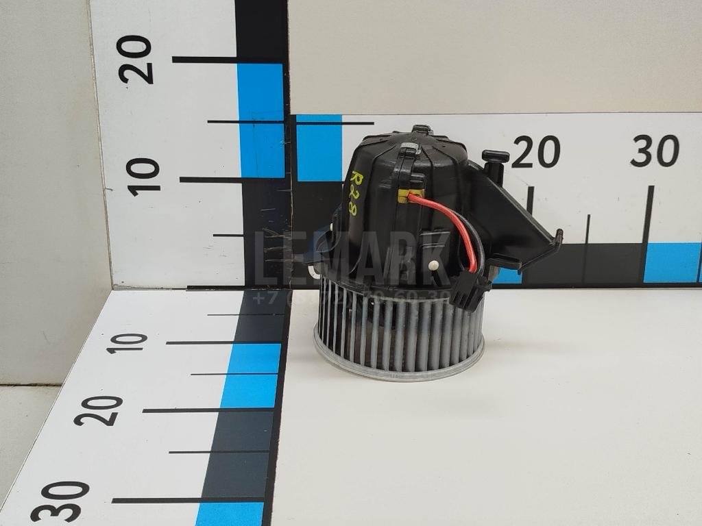 Моторчик отопителя