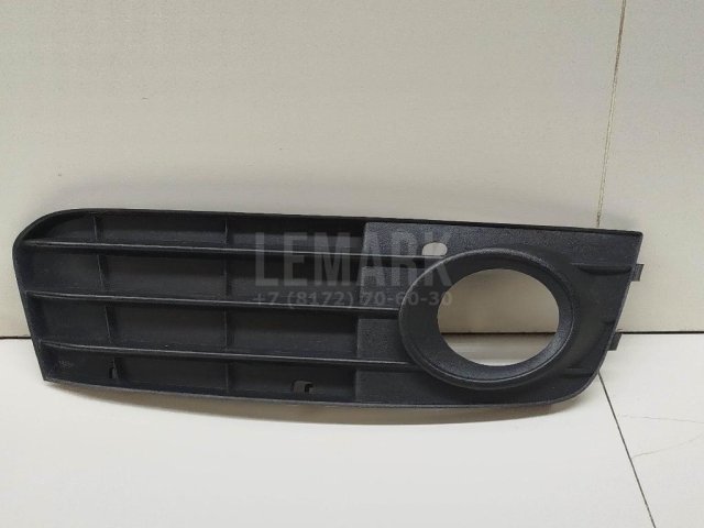 Решетка в бампер правая