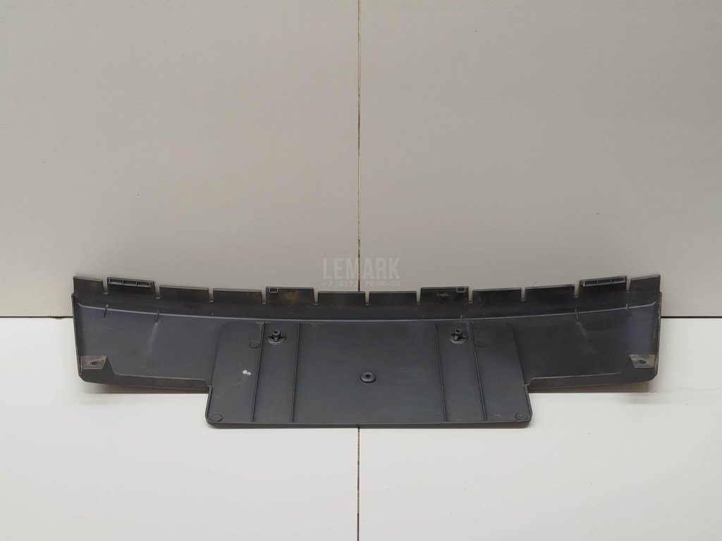 Накладка переднего бампера под номер