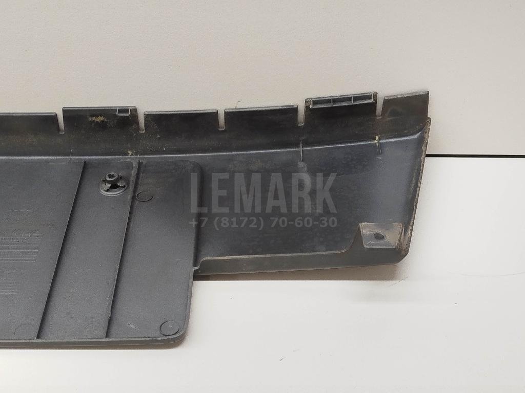 Накладка переднего бампера под номер