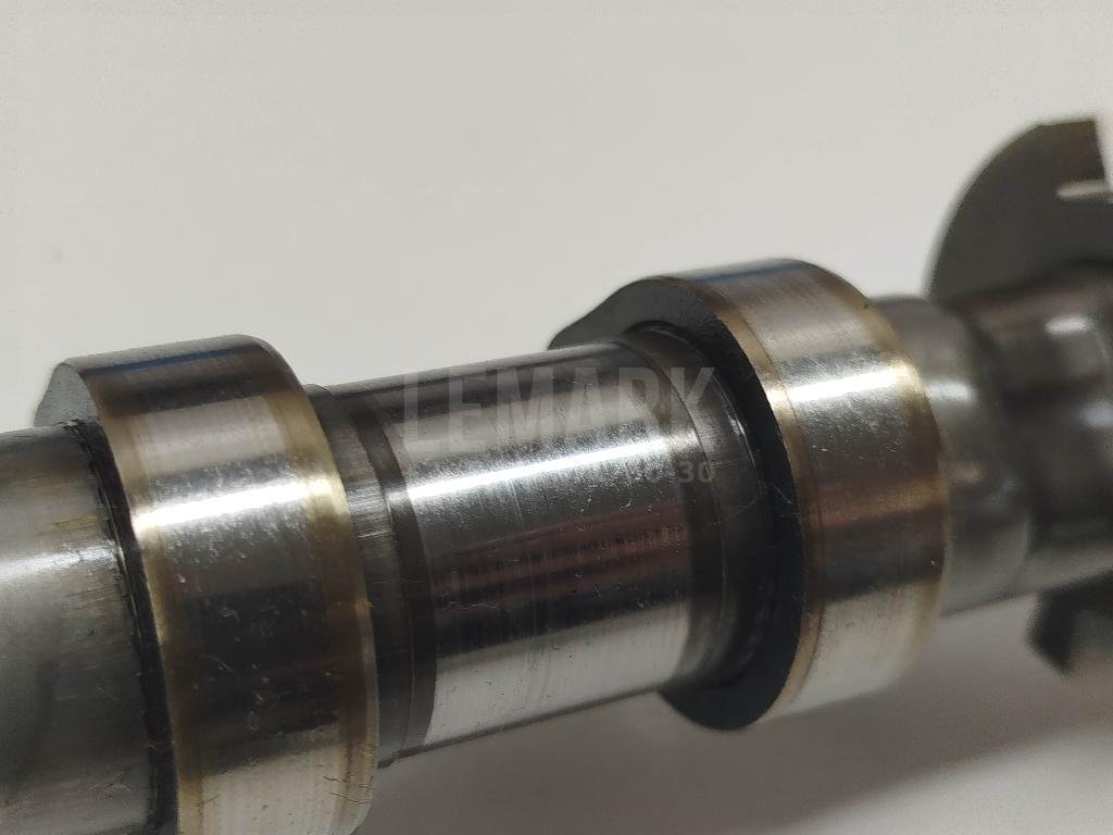 Распредвал впускной