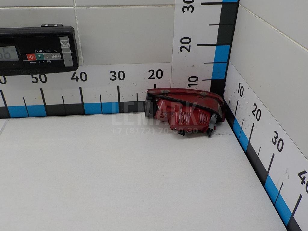 Фонарь задний внутренний правый