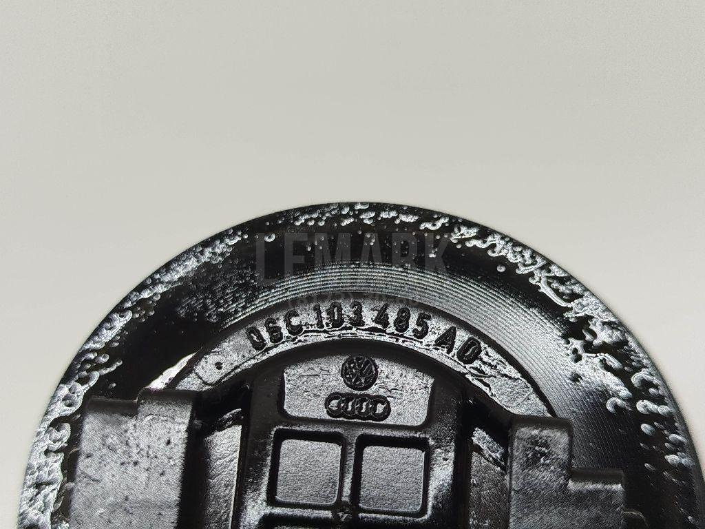 Крышка маслозаливной горловины