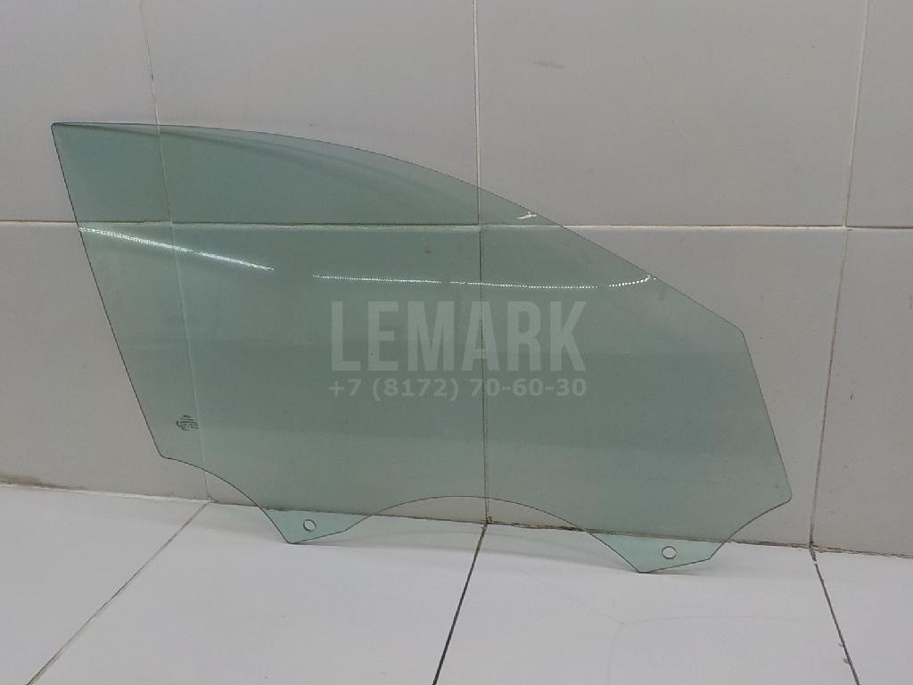 Стекло двери передней правой