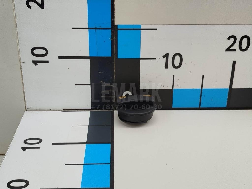 Крышка маслозаливной горловины