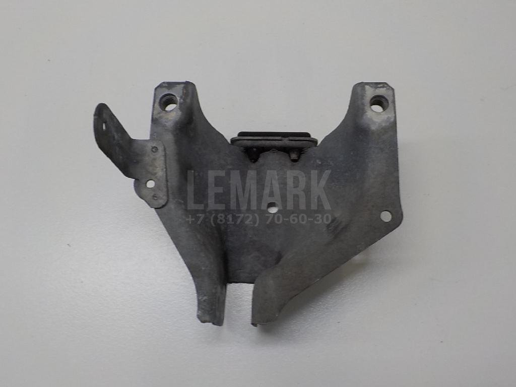Кронштейн КПП левый