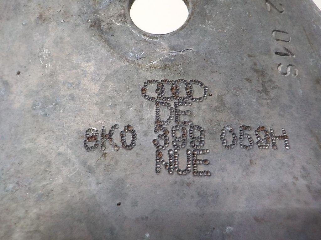 Кронштейн КПП левый