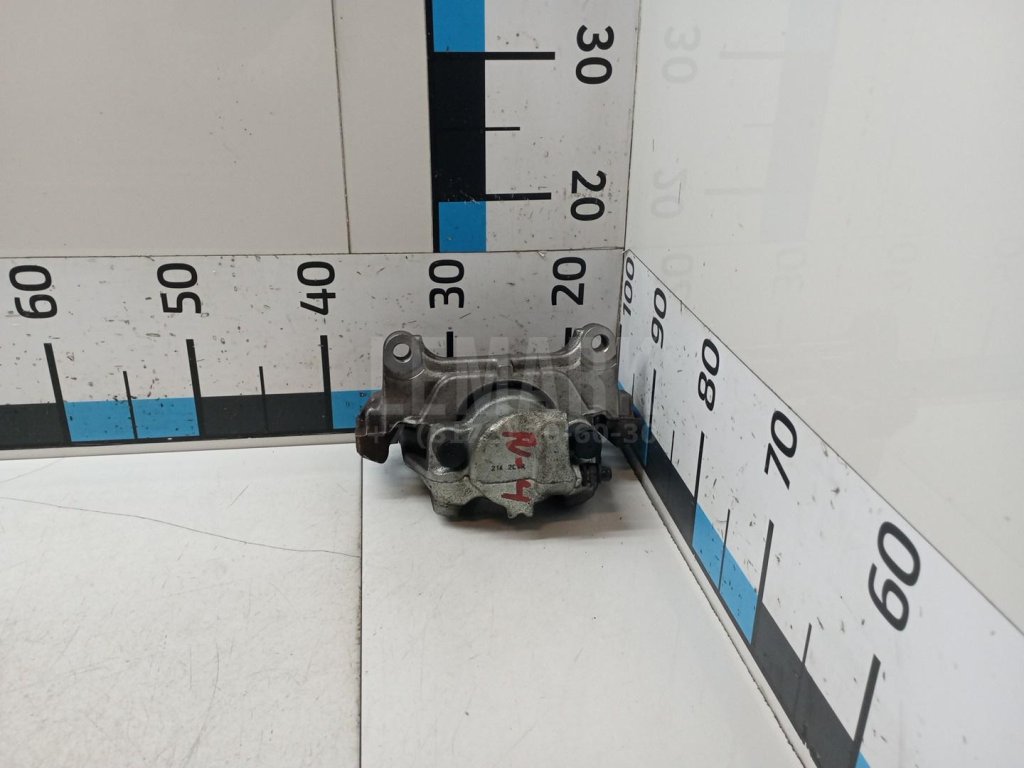 Суппорт тормозной передний правый