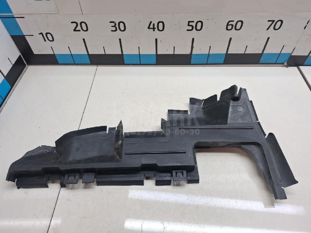 Воздуховод радиатора правый