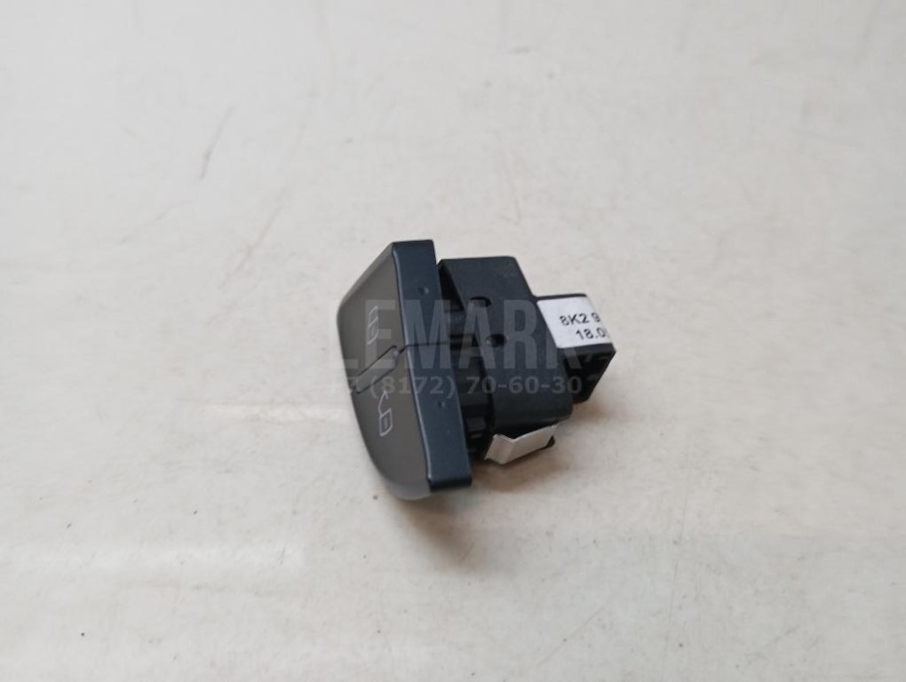 Кнопка центрального замка