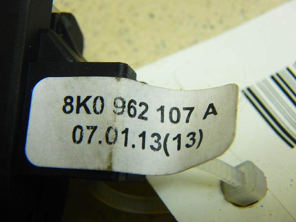 Кнопка центрального замка