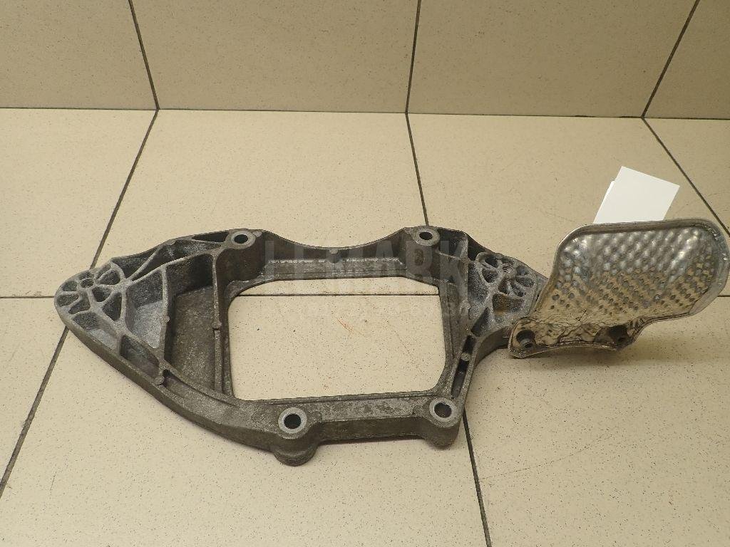 Кронштейн редуктора