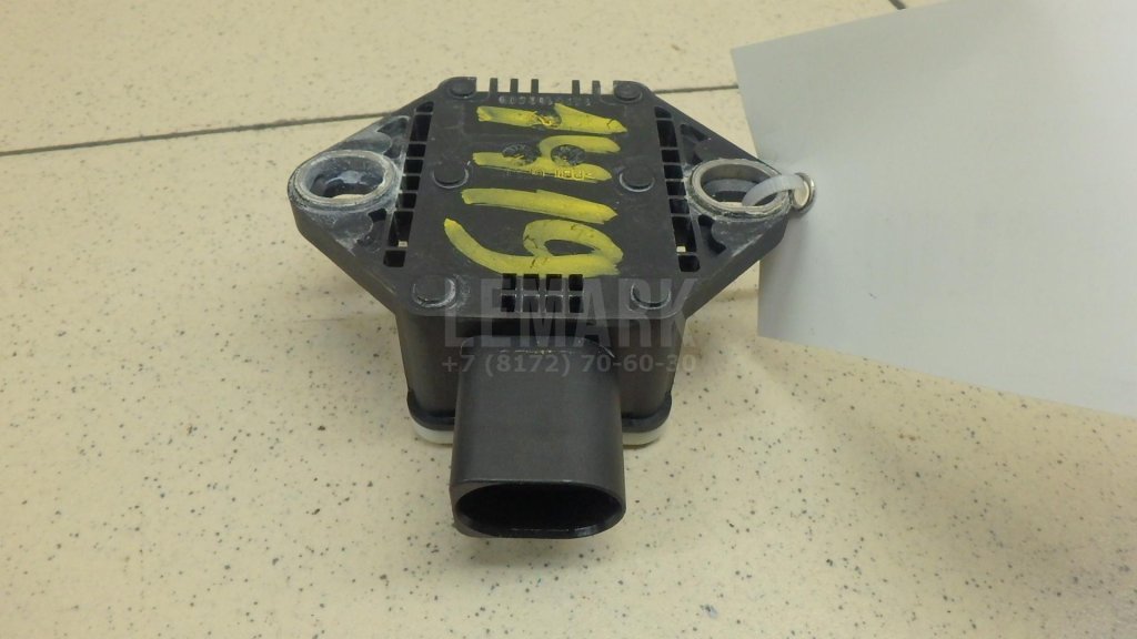 Датчик ускорения