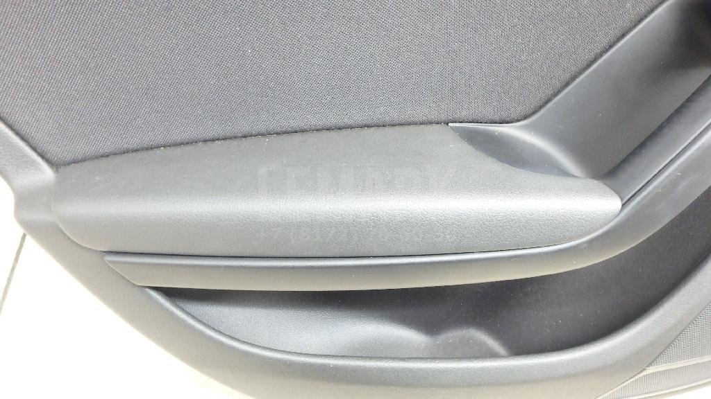 Обшивка двери задней левой