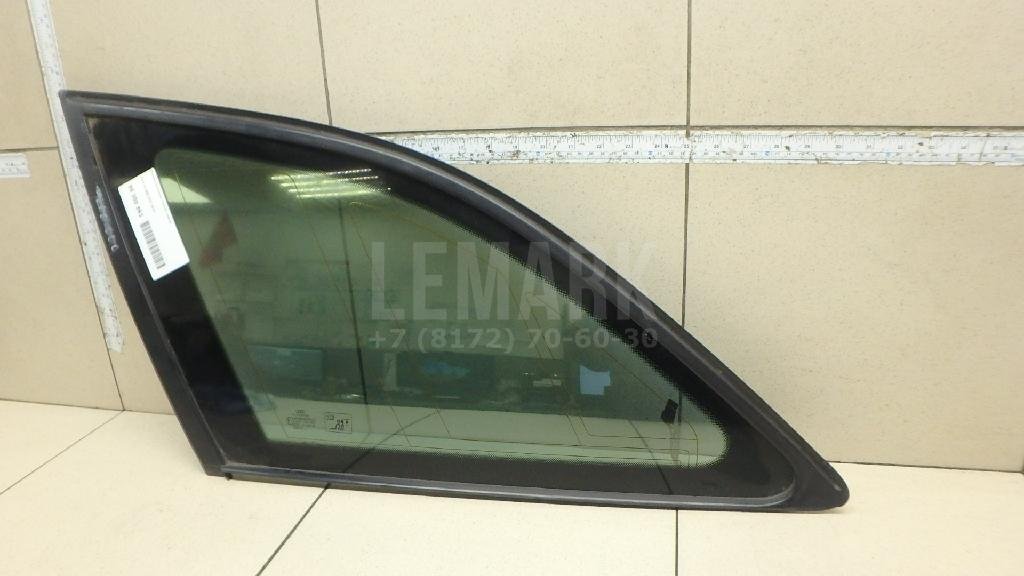 Стекло кузовное глухое левое