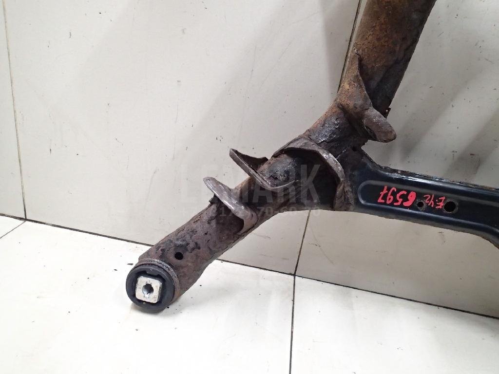 Балка задняя