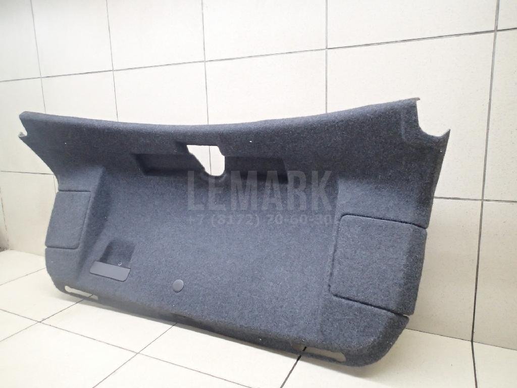 Обшивка крышки багажника