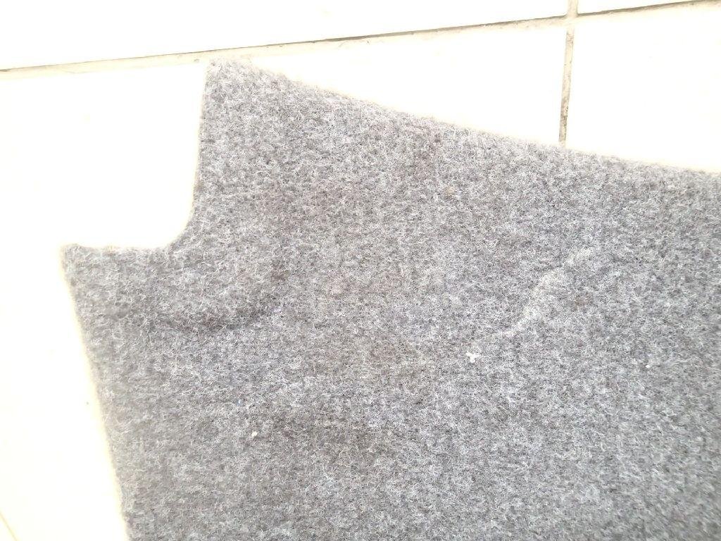 Обшивка крышки багажника