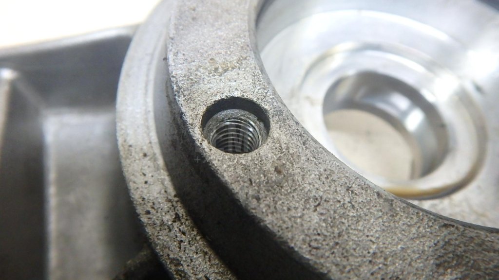 Крышка распредвала