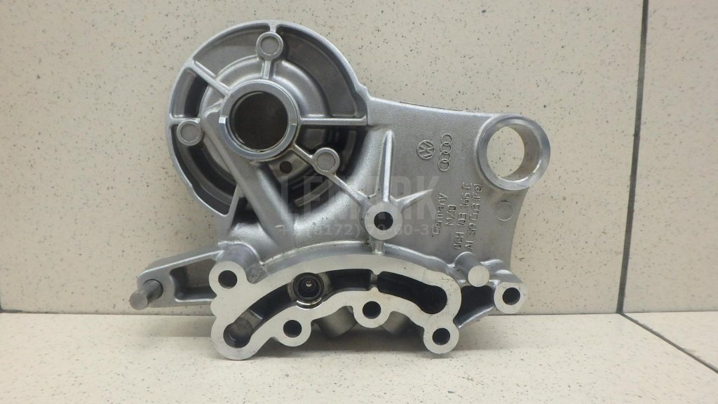 Крышка распредвала