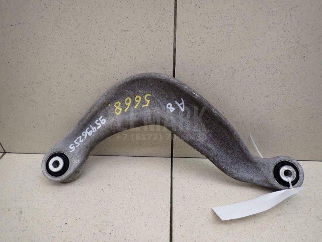 Рычаг задний верхний левый