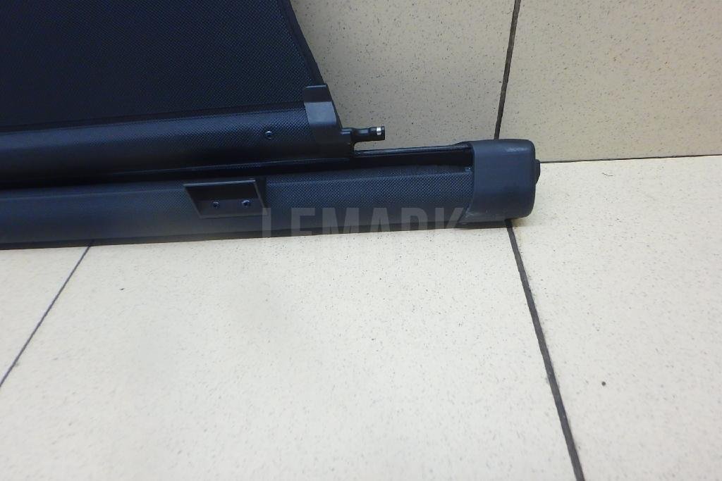 Шторка багажника