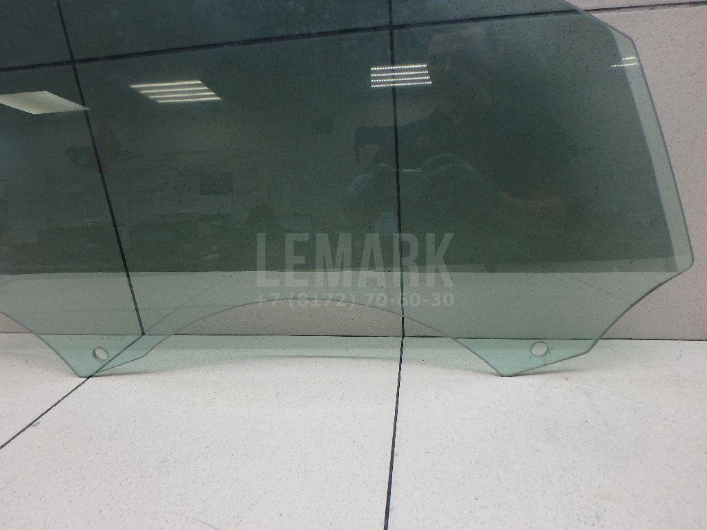 Стекло двери передней правой