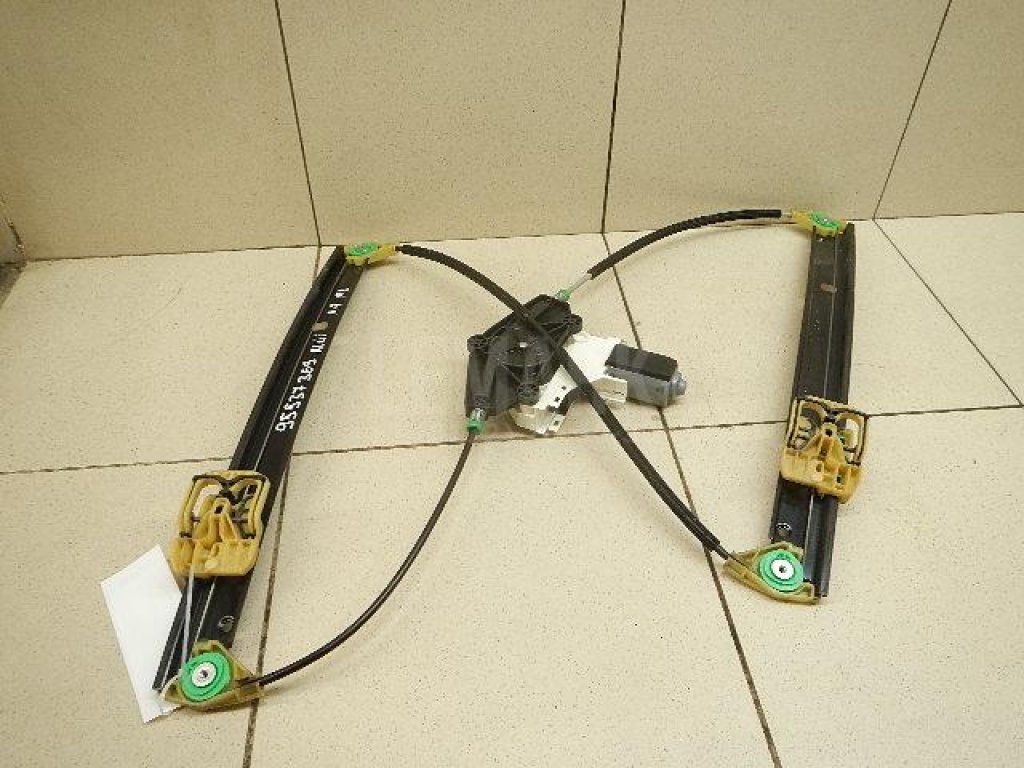 Стеклоподъемник электр. передний левый