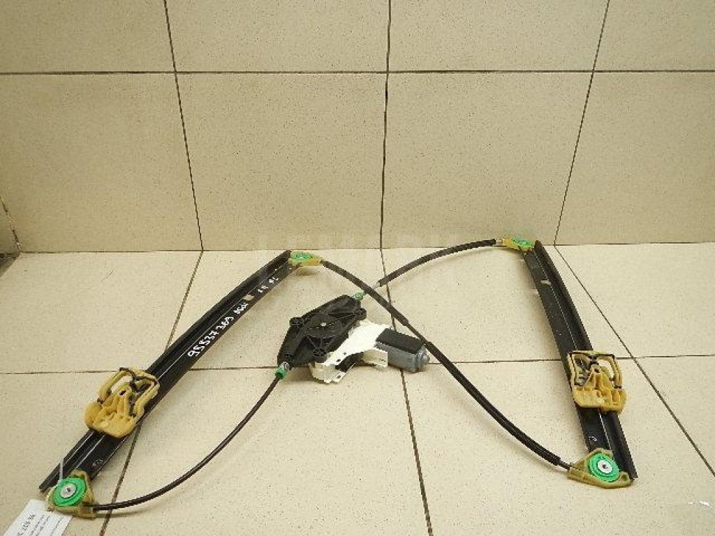 Стеклоподъемник электр. передний левый