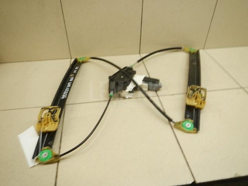 Стеклоподъемник электр. передний левый