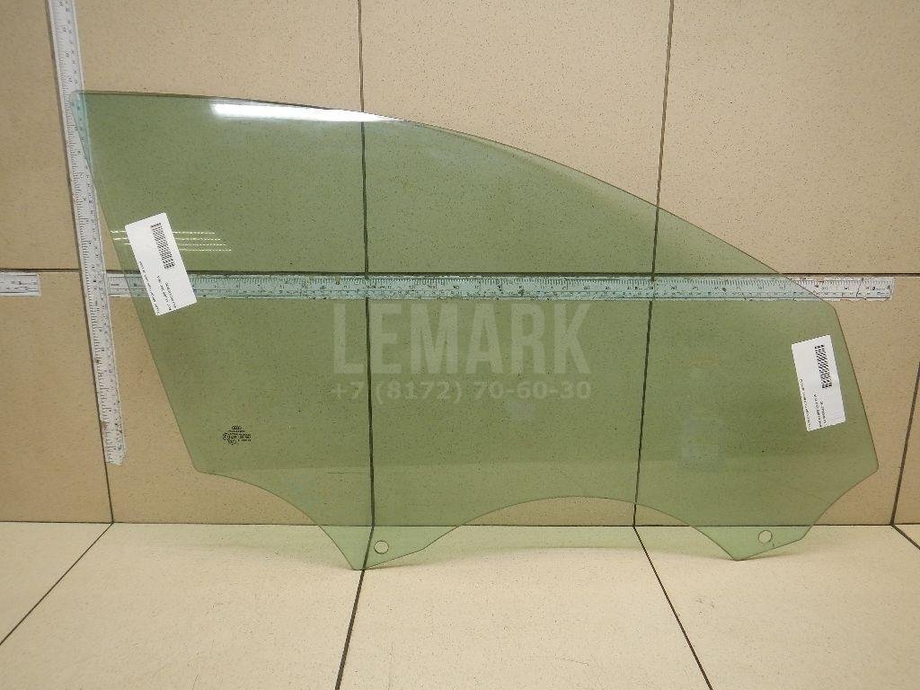 Стекло двери передней правой