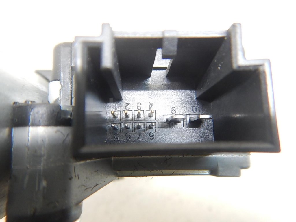 Моторчик люка для  Audi A3 [8V] 2013-2020