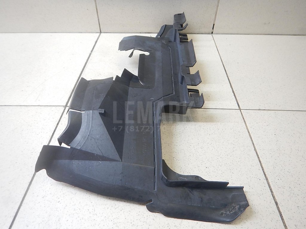 Воздуховод радиатора правый