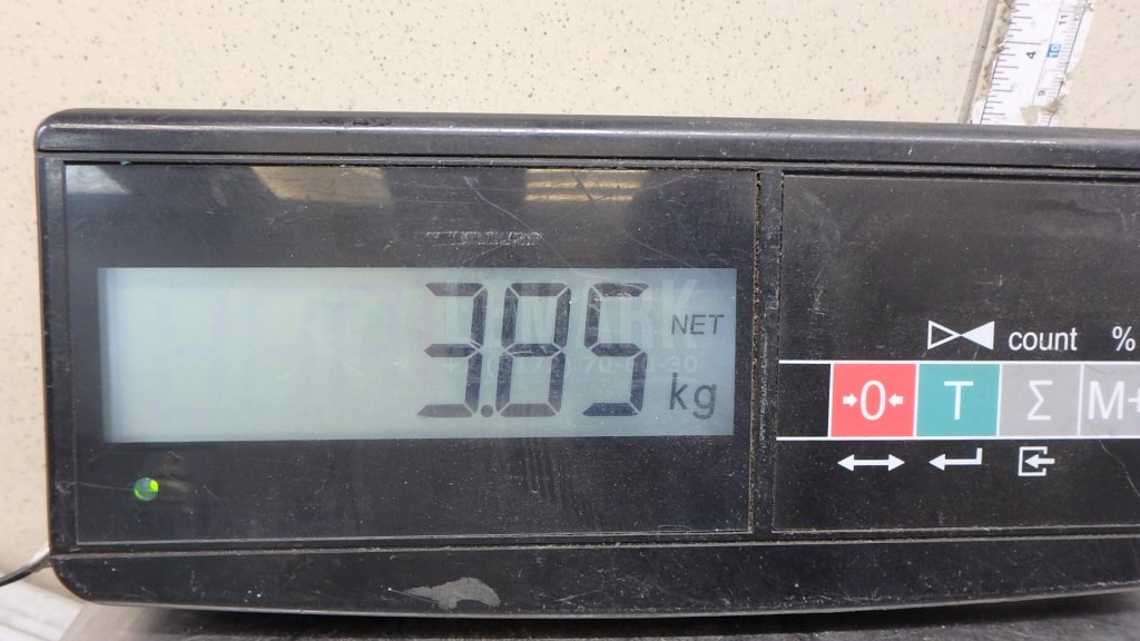 Стекло двери передней правой