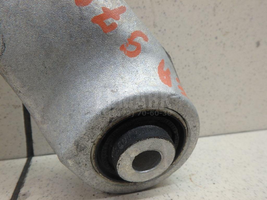 Рычаг задний верхний левый