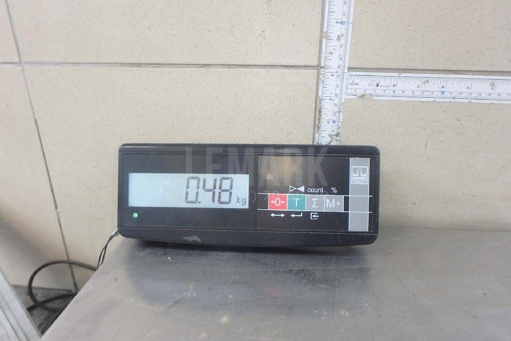 Крюк буксировочный