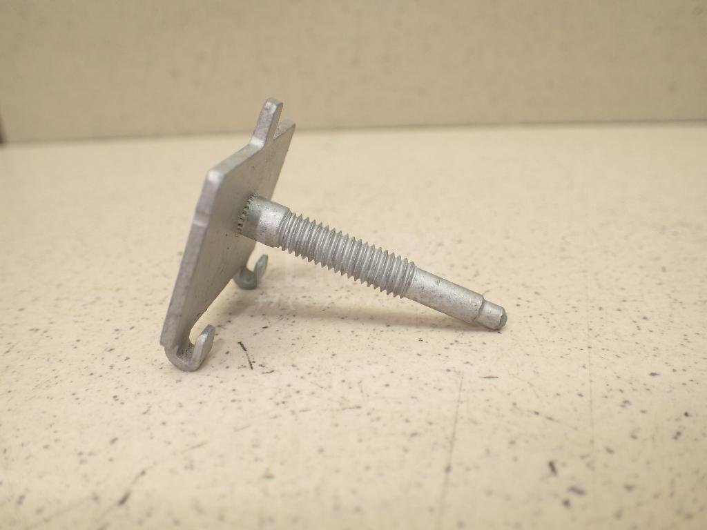 Пластина крепежная