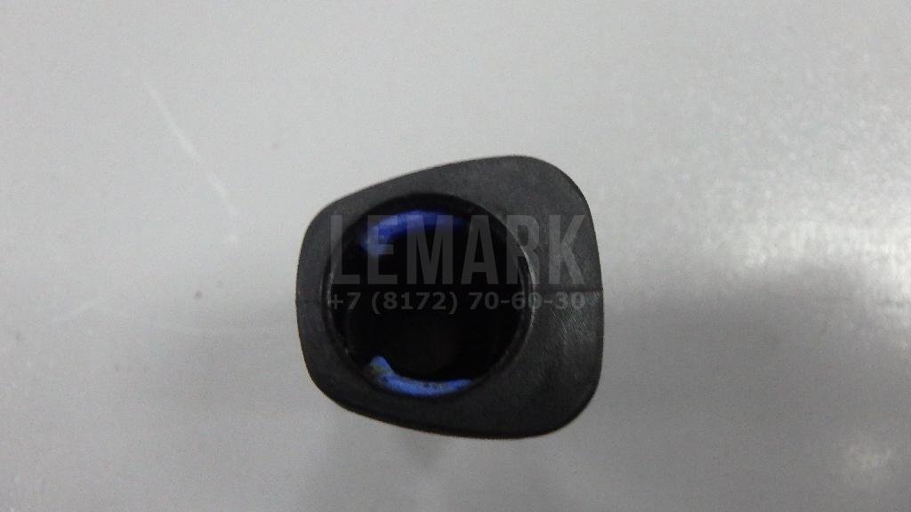 Штуцер трубки омывателя