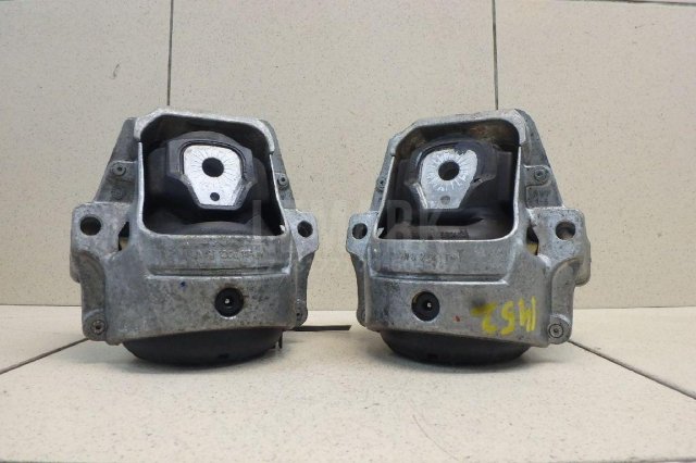 Опоры двигателя к-кт