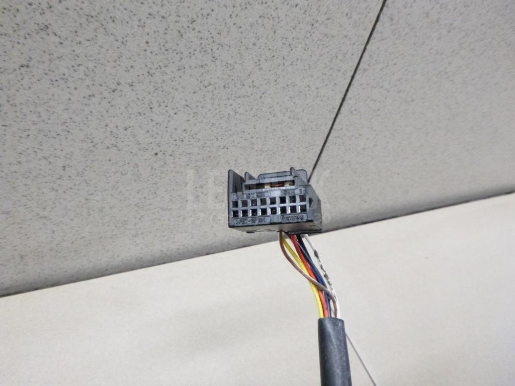 Зеркало правое электрическое