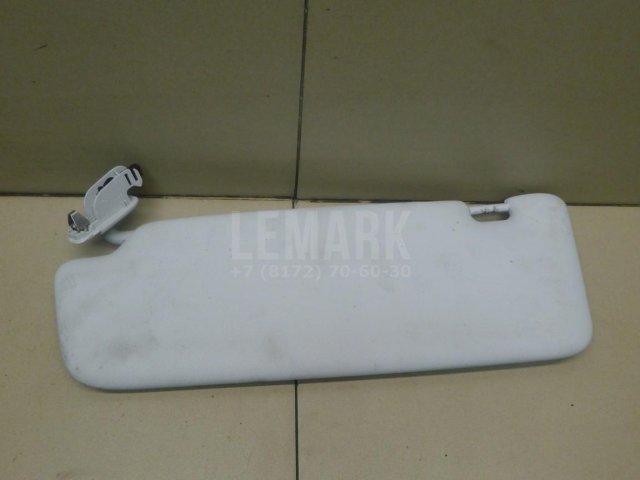 Козырек солнцезащитный (внутри)