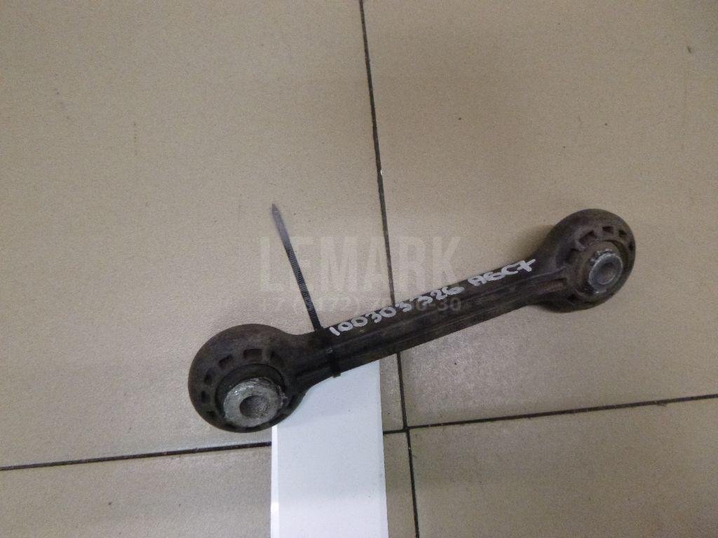 Стойка переднего стабилизатора