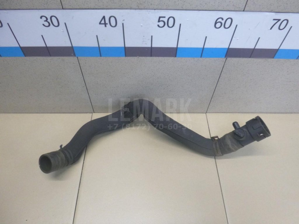 Патрубок радиатора