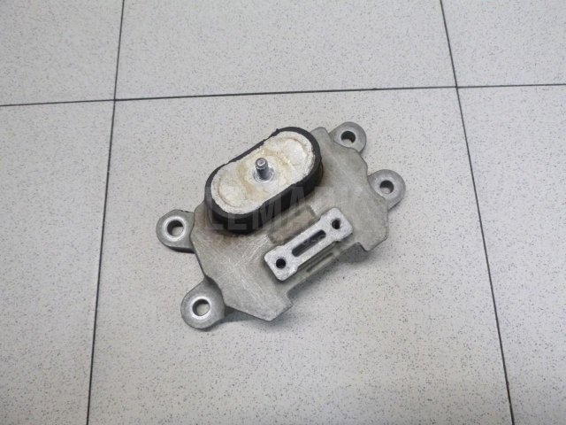 Кронштейн опоры КПП