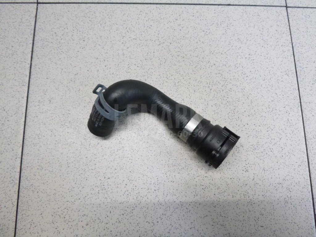 Патрубок отопителя